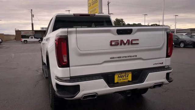 Used 2025 White GMC AT4 image 8