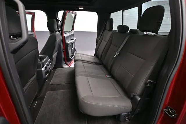 Used 2018 Red Ford XLT image 38