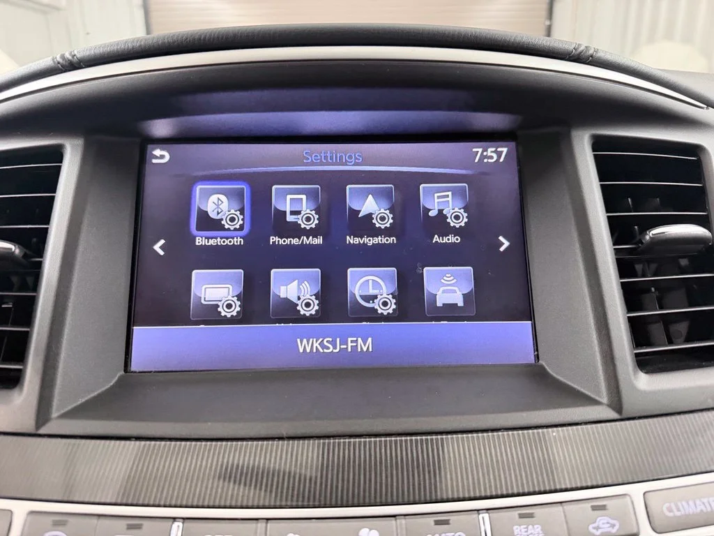 Used 2017 Majestic INFINITI Base image 21