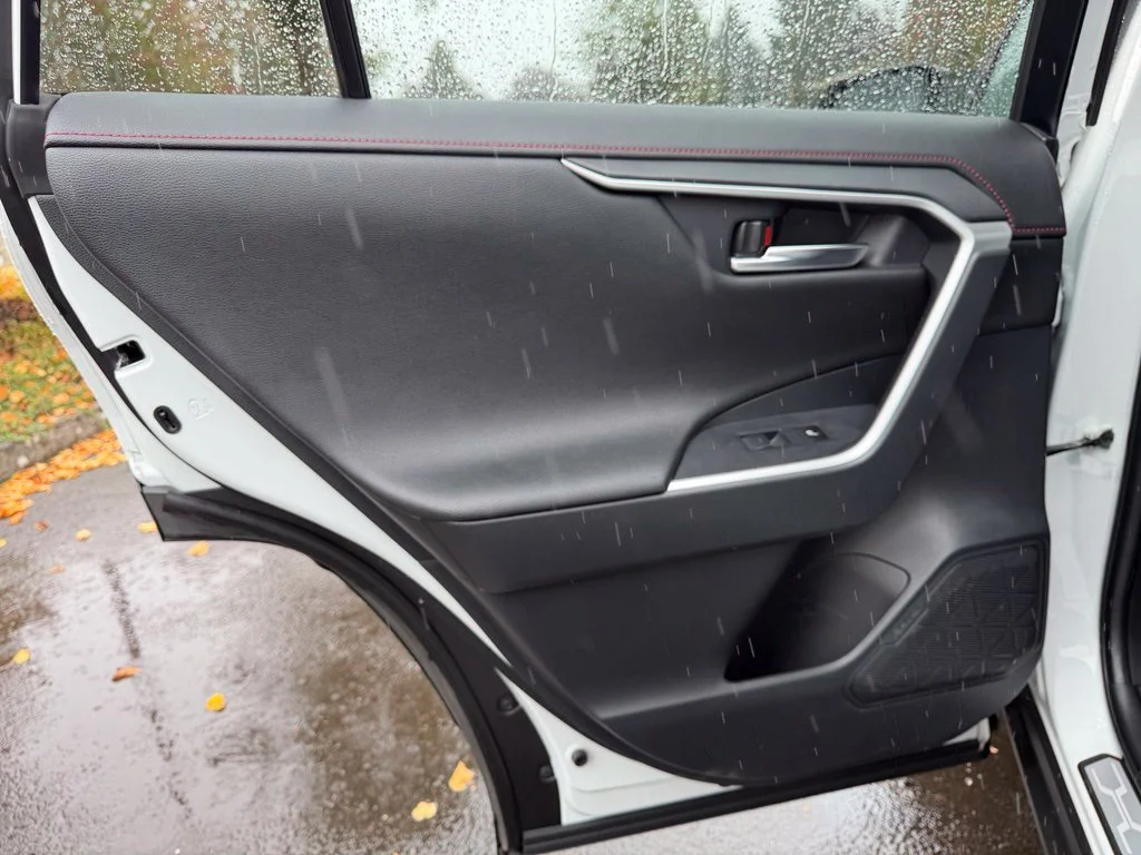Used 2025 Wind Chill Pearl/Midnight Black Metallic Toyota XSE image 28