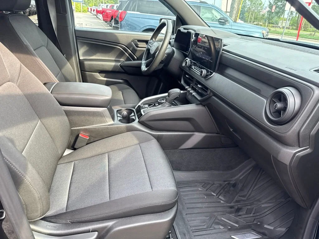 Used 2024 Black Chevrolet Trail Boss image 34
