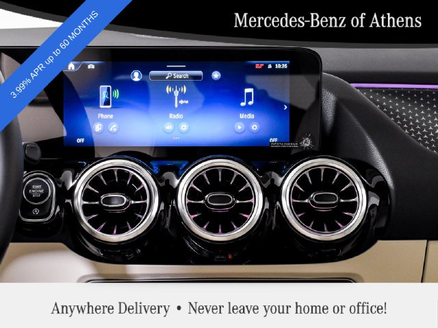 New 2026 Polar White Mercedes-Benz GLA 250 image 30