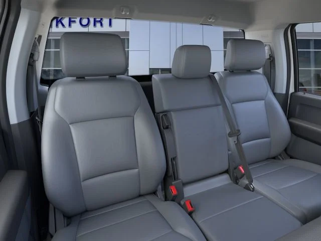 New 2026 Oxford White Ford F-250® XL image 10
