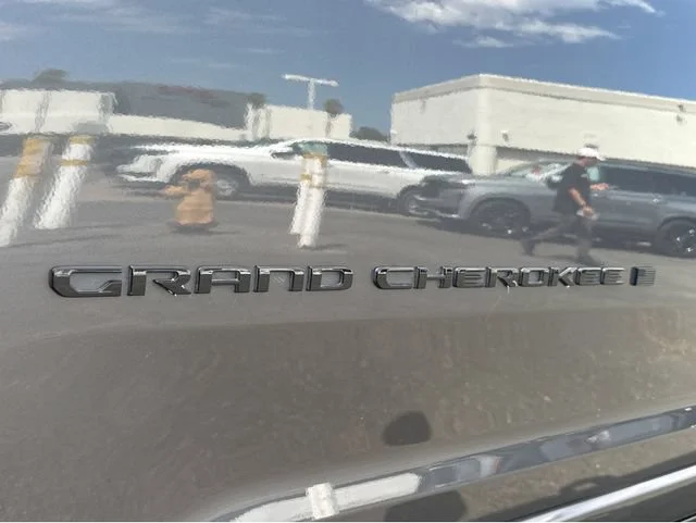 2023 Jeep Grand Cherokee L Summit Reserve - Photo 17