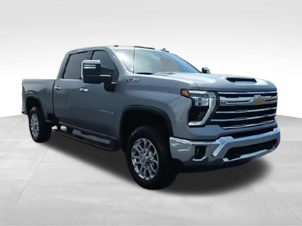Used 2025 Gray Chevrolet LTZ image 2