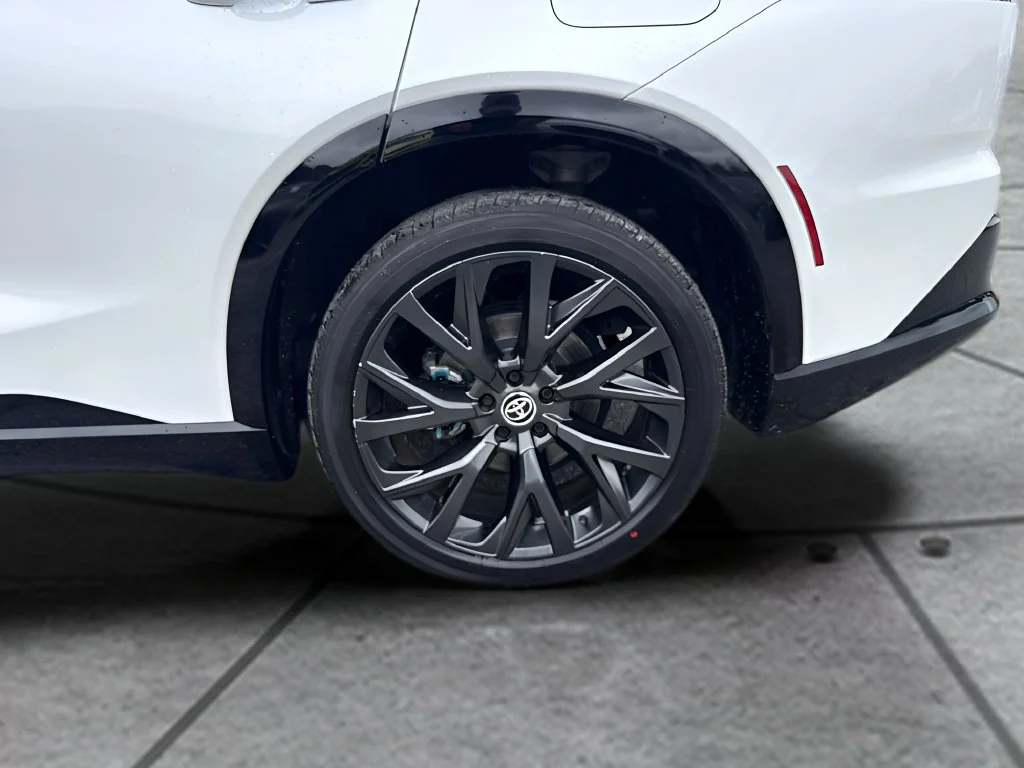 Used 2025 White Toyota Limited image 34
