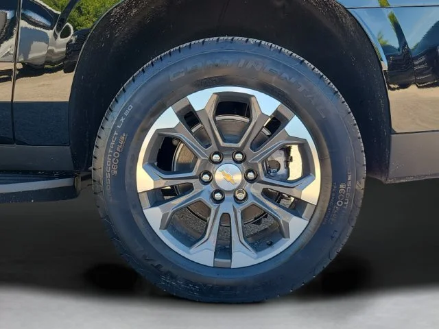 New 2026 Black Chevrolet LT image 37