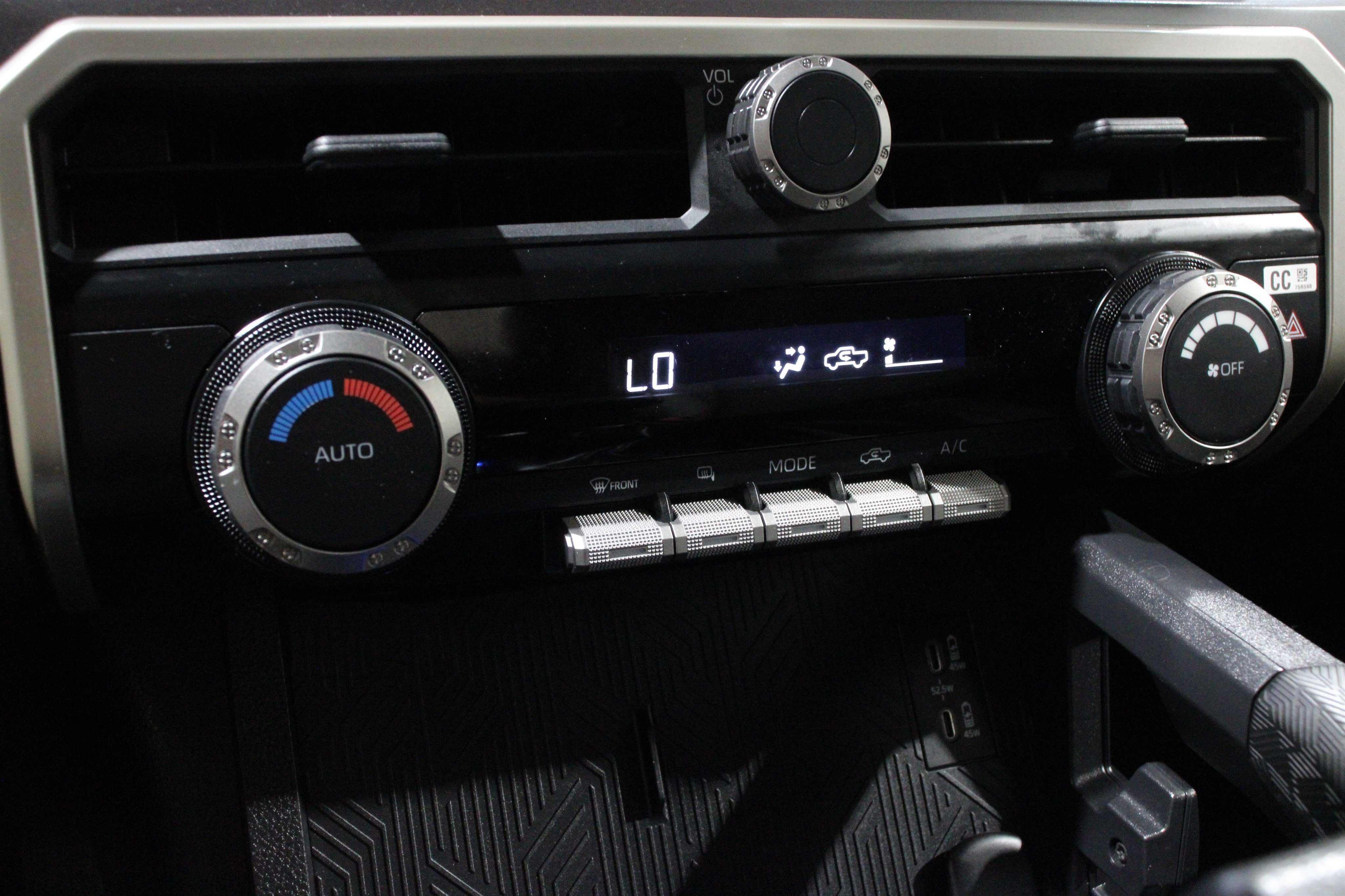 2025 Toyota Tacoma TRD Off Road - Photo 17