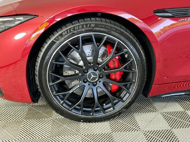 New 2027 MANUFAKTUR Patagonia Red Metallic Mercedes-Benz SL 55 AMG® image 30