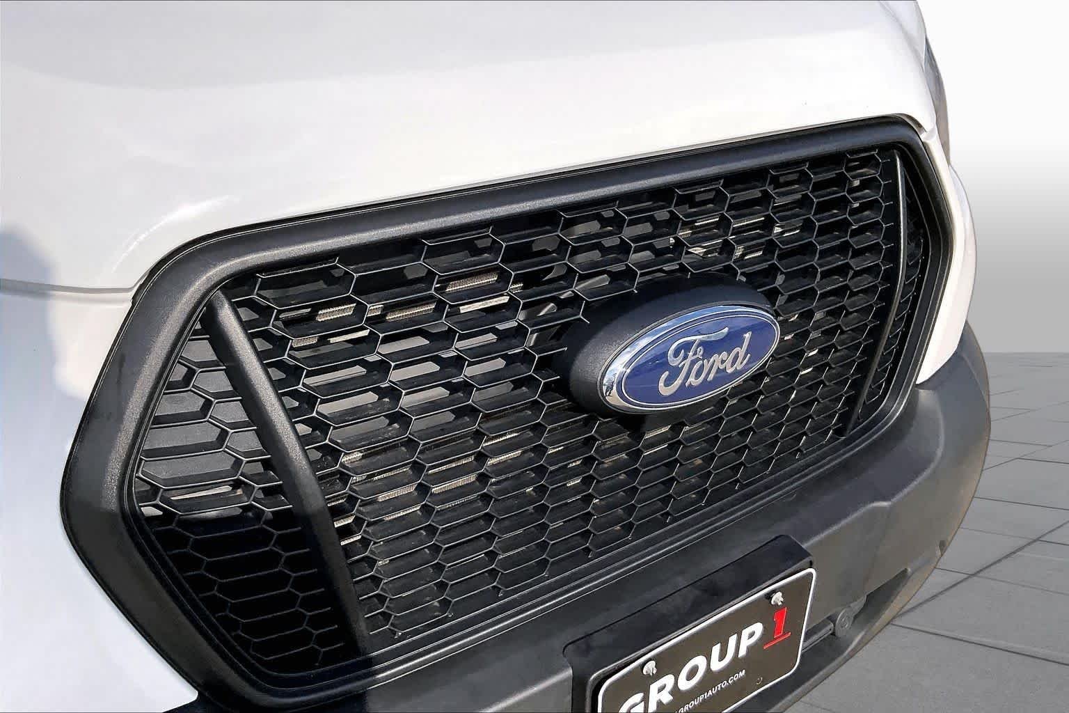 Used 2024 Oxford White Ford  image 26