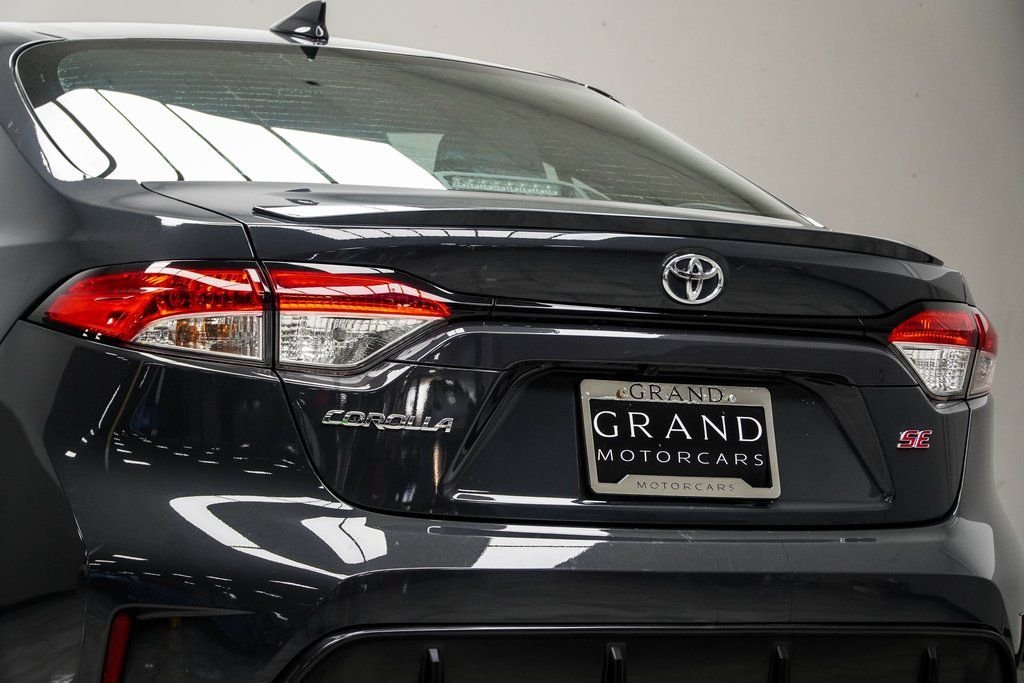 Used 2023 Gray Toyota SE image 13