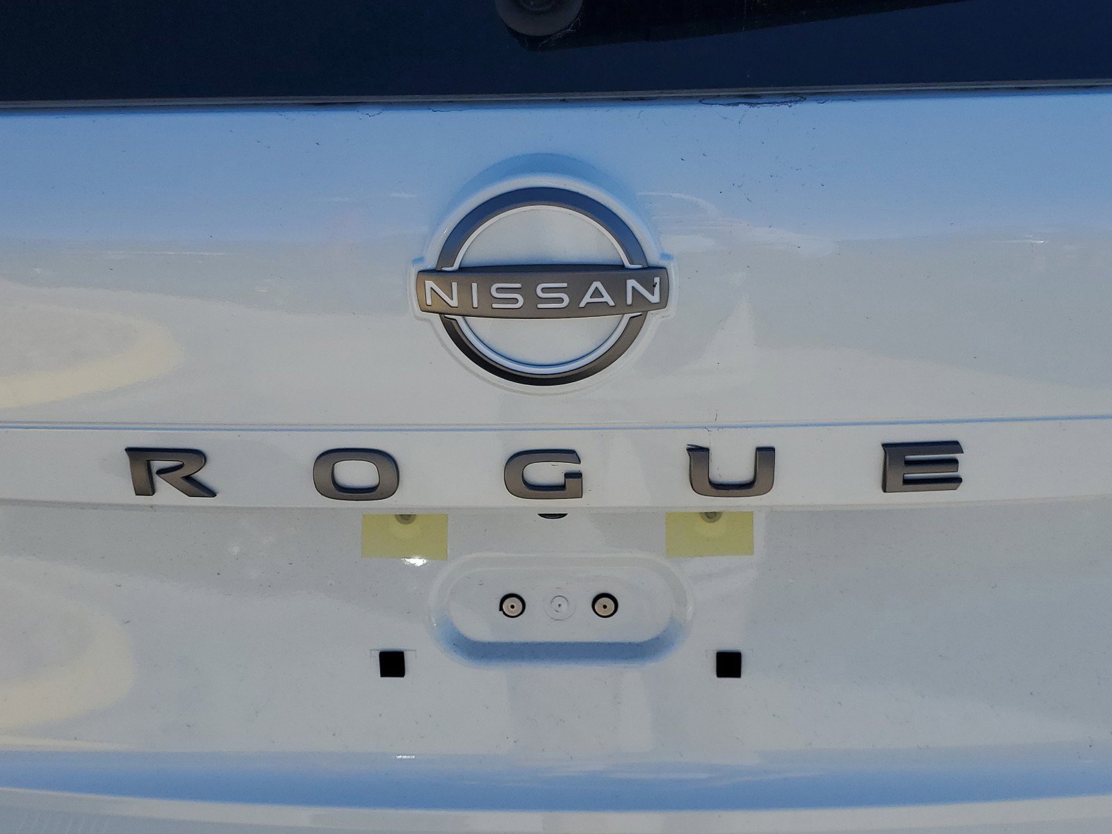 2026 Nissan Rogue SV - Photo 8