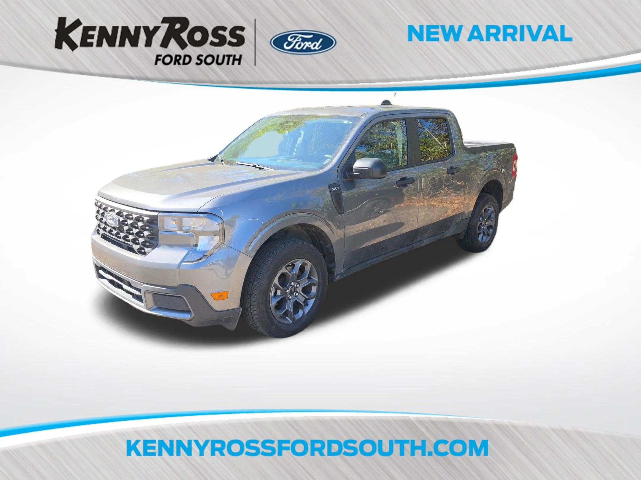 Used 2025 Gray Metallic Ford XLT image 1