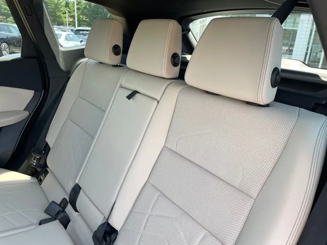 Certified Used 2023 Silver BMW xDrive28i image 16