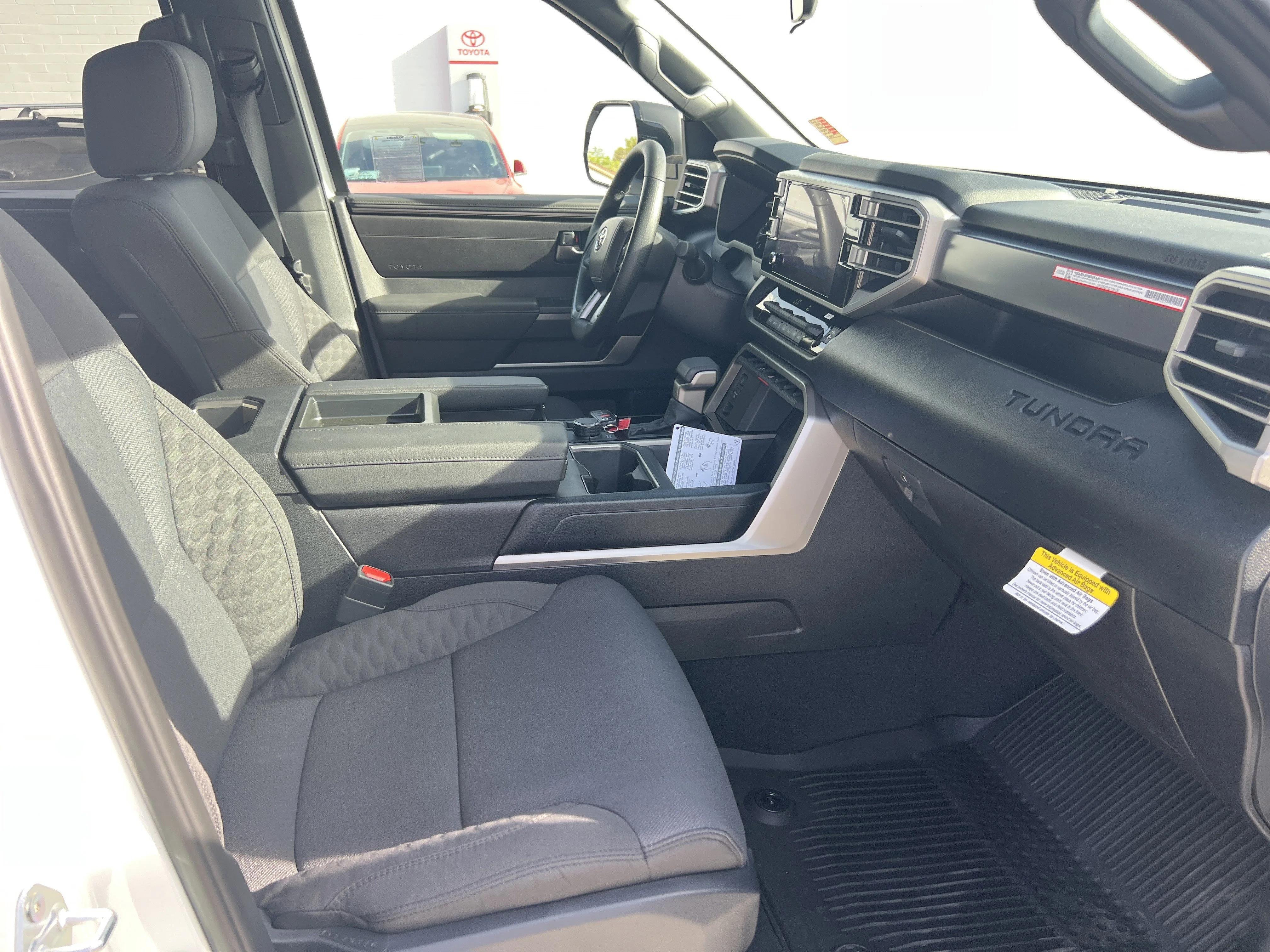 2026 Toyota Tundra SR5 - Photo 8