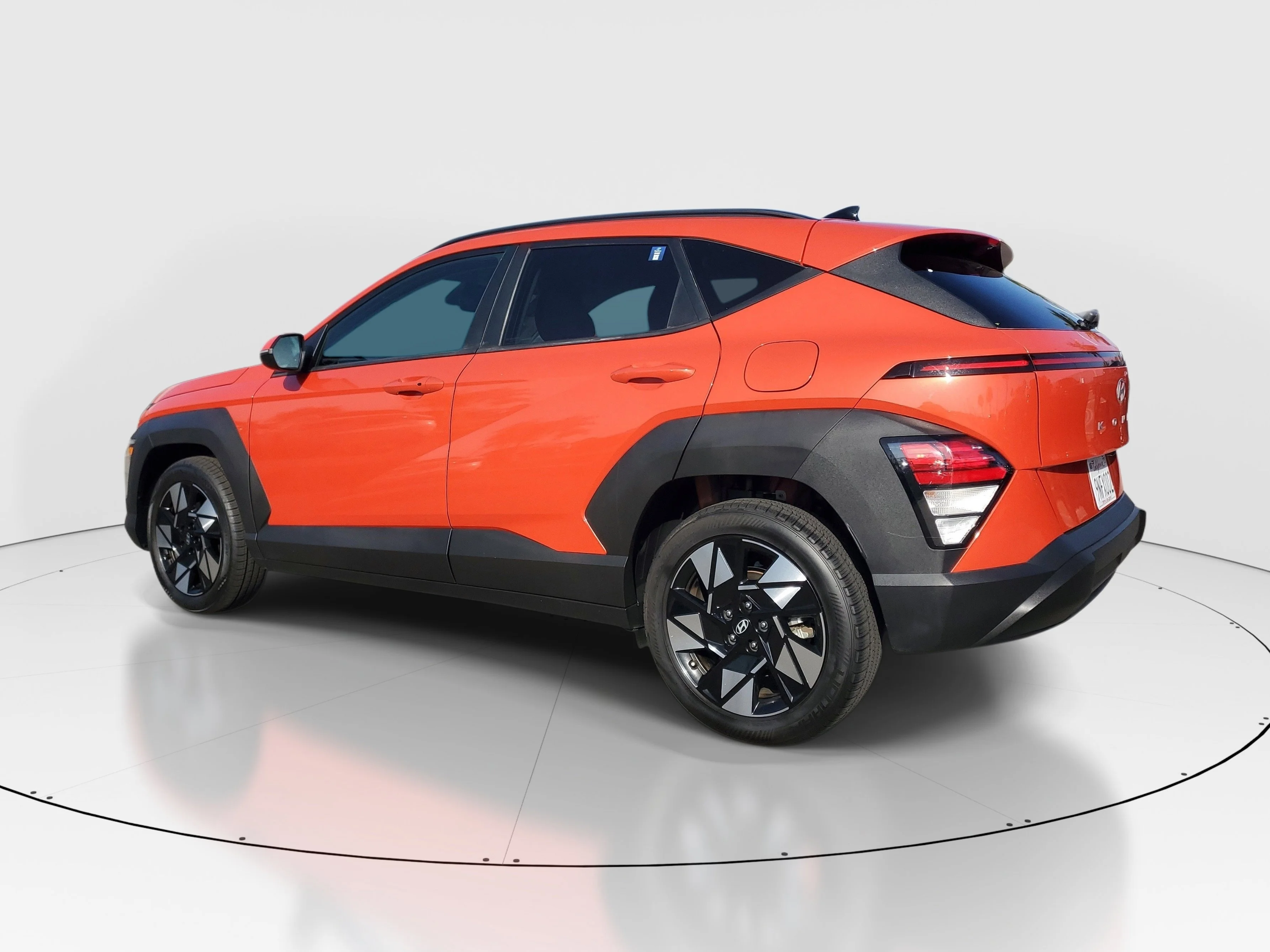 Used 2024 Orange Hyundai SEL image 3