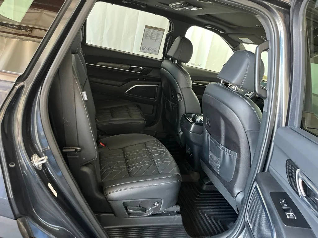 Used 2023 Gray Kia SX image 23