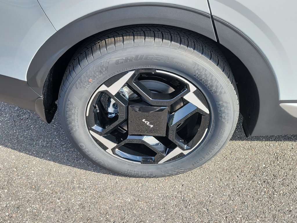 New 2027 Wolf Gray Kia EX image 40