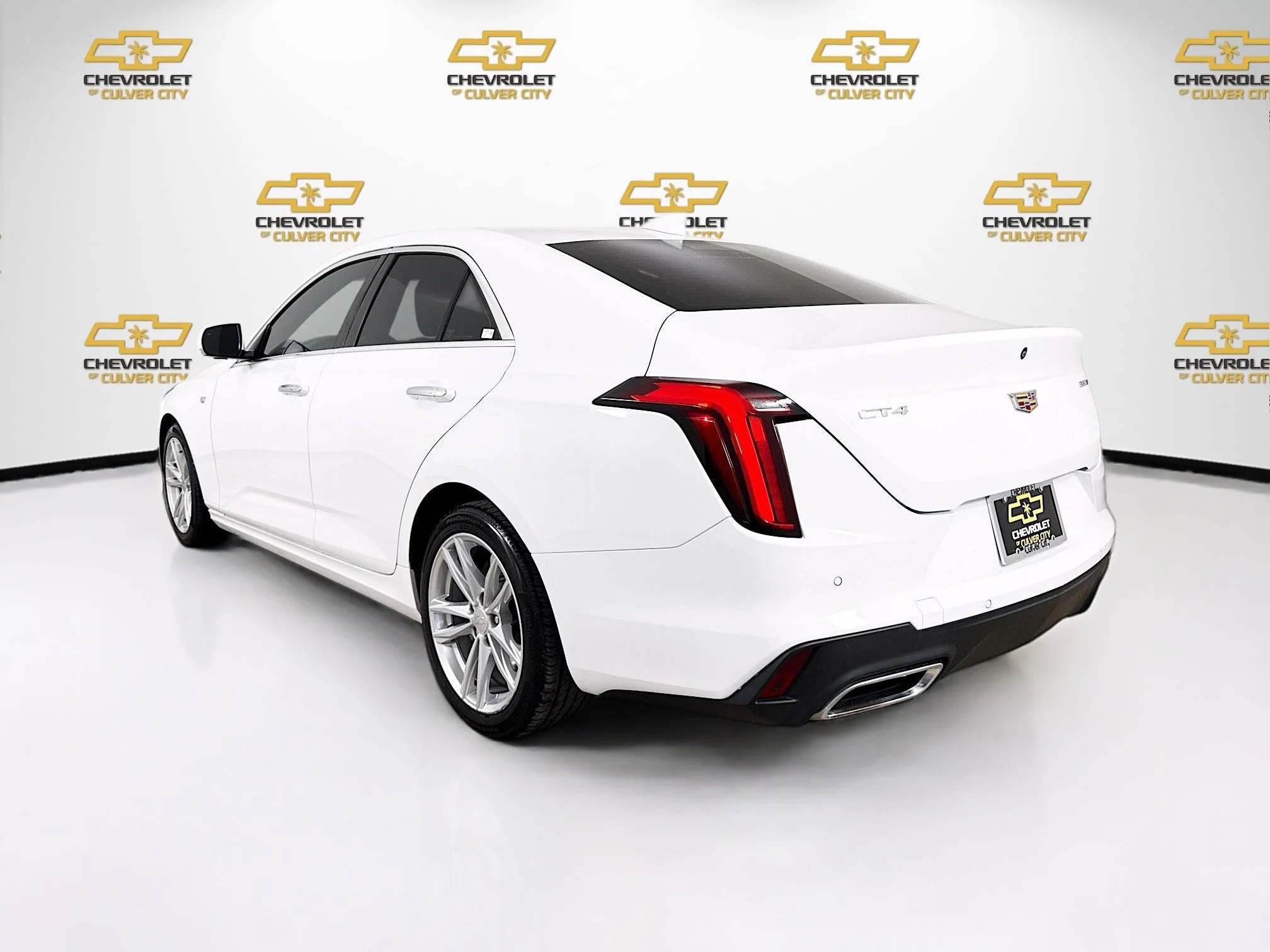 Used 2023 Summit White Cadillac Luxury image 6