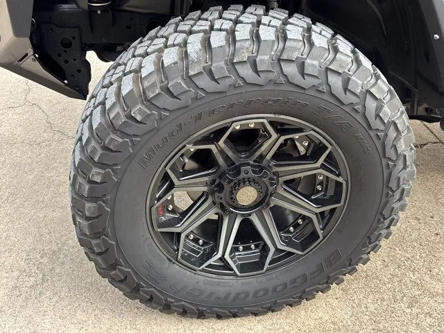 2025 Jeep Wrangler 4-Door Willys - Photo 12