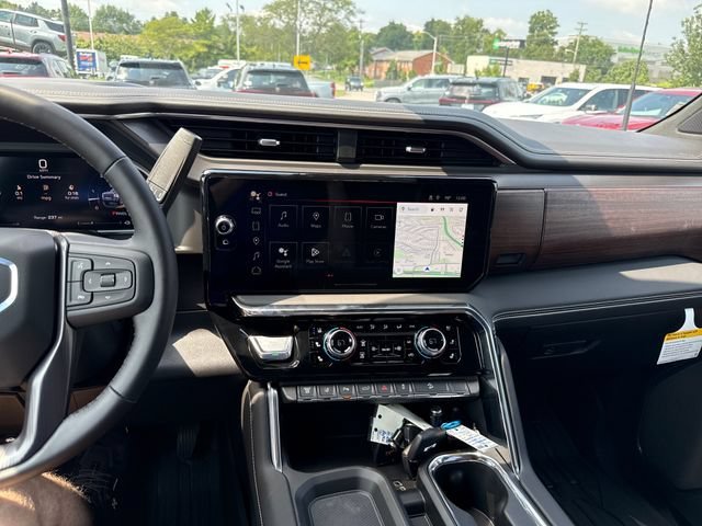 New 2026 Glacier White Tricoat GMC Denali Ultimate image 19