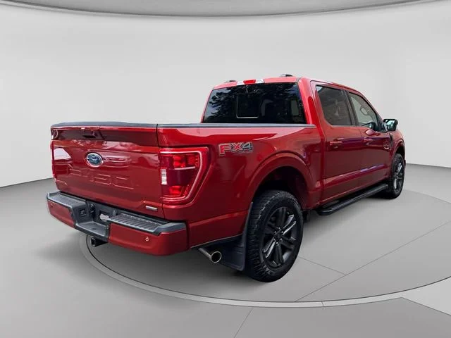 Certified Used 2023 Hot Pepper Red Metallic Tinted Clearcoat Ford XLT image 5
