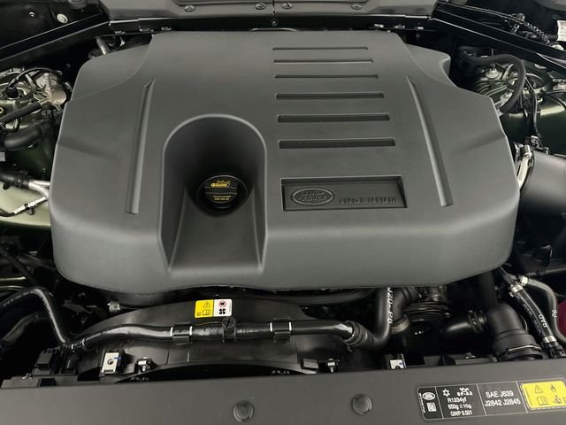 New 2026 Woolstone Green Land Rover X-Dynamic SE image 32