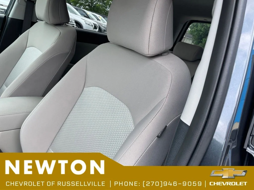 Used 2025 Gray Kia LX image 5