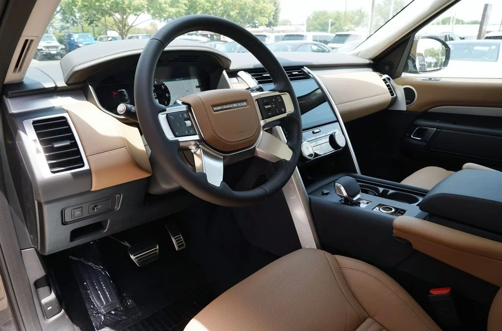 New 2026 Charente Grey Land Rover Tempest Edition image 12