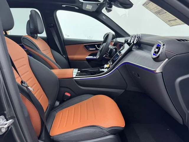 New 2027 Gray Mercedes-Benz GLC 300 image 18