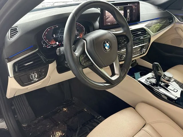 Used 2023 Black BMW 530i image 9