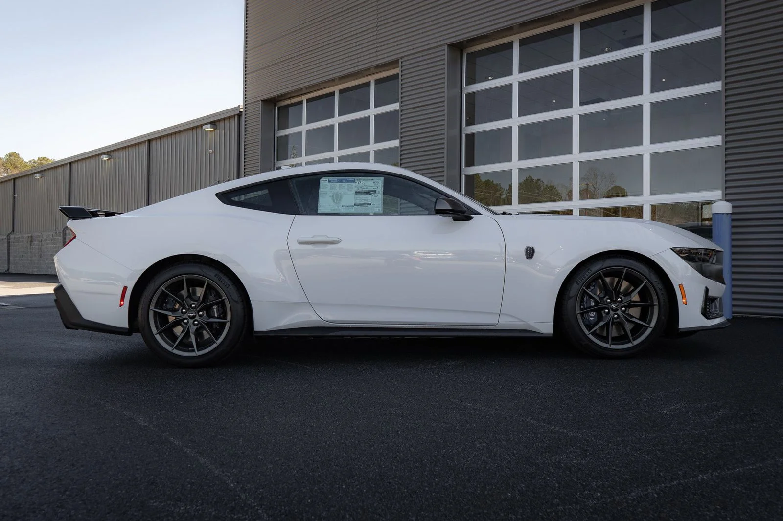 2025 Ford Mustang Dark Horse - Photo 35