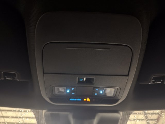 Used 2024 White Ford XLT image 25
