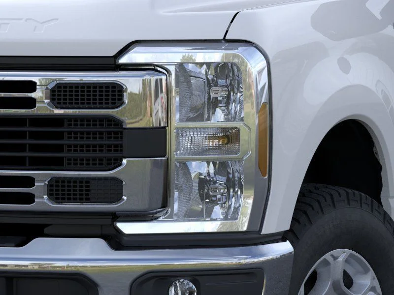 New 2026 Oxford White Ford F-250® XLT image 20