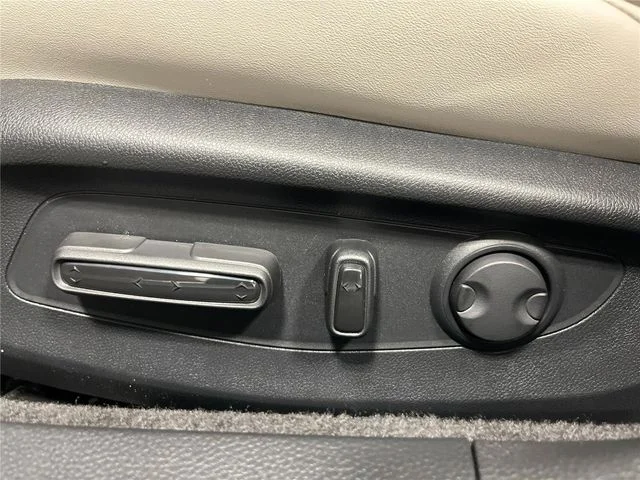 2026 Honda Accord Hybrid EX-L - Photo 18