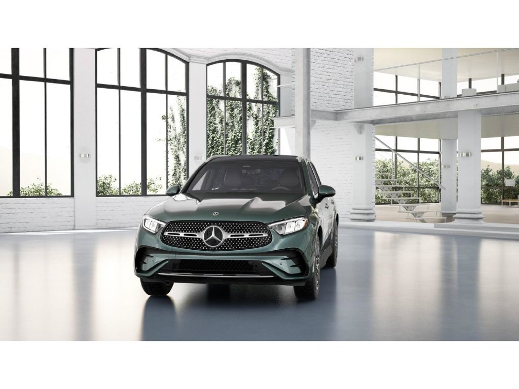 New 2026 Verde Silver Metallic Mercedes-Benz GLC 300 image 42