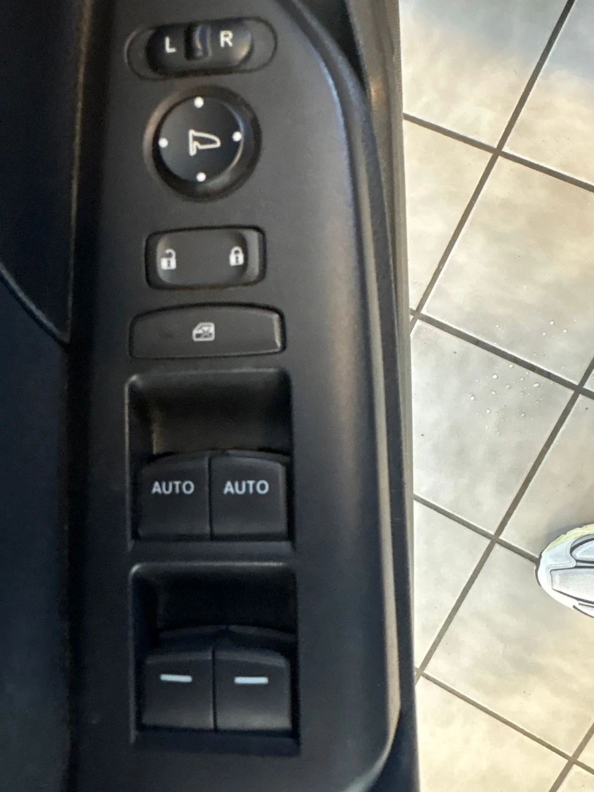 Used 2019 Lunar Silver Metallic Honda Si image 20
