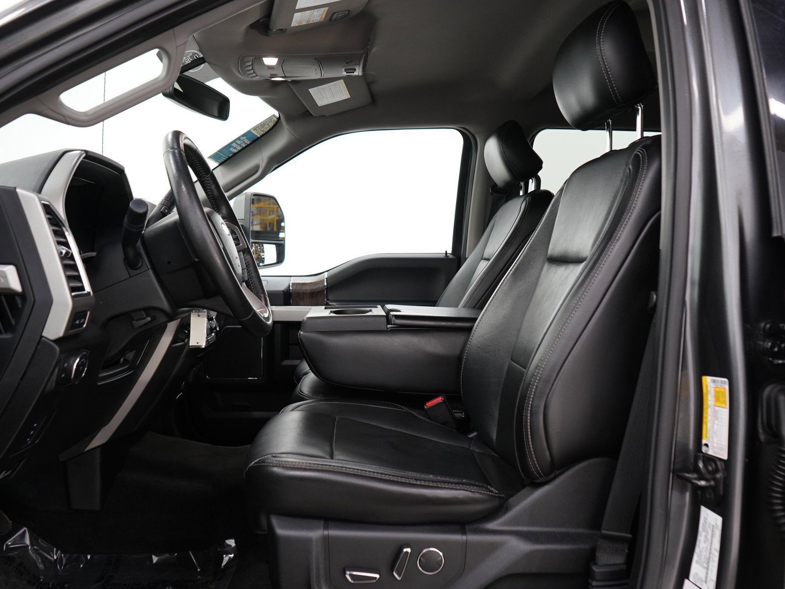 Used 2017 Black Ford Lariat image 24