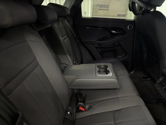 New 2026 Santorini Black Metallic Land Rover Dynamic image 20