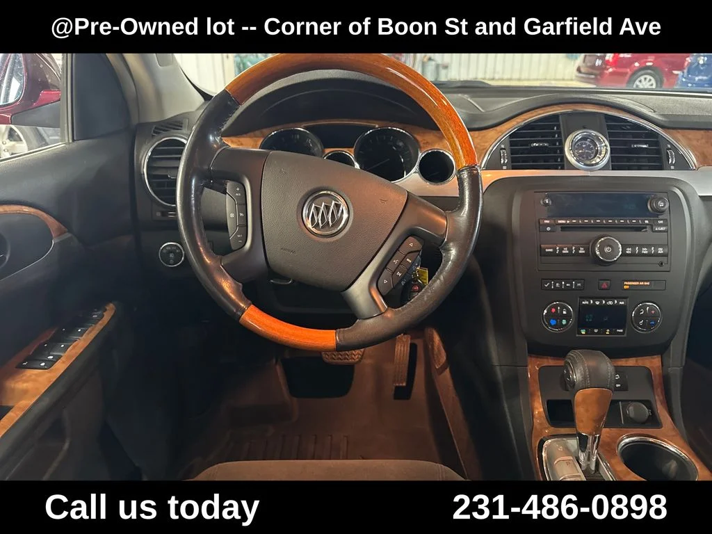 Used 2008 Red Buick CX image 17