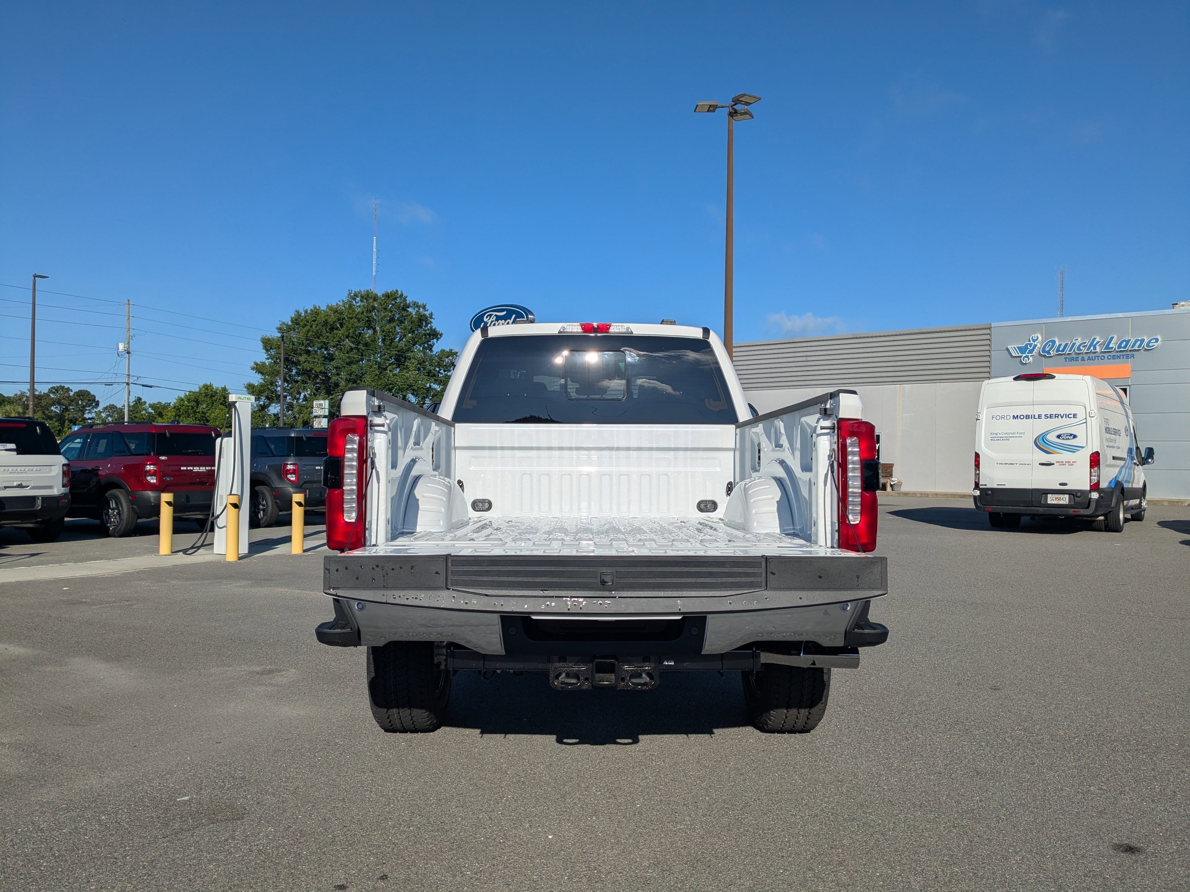 2025 Ford F-250 Super Duty Lariat - Photo 13