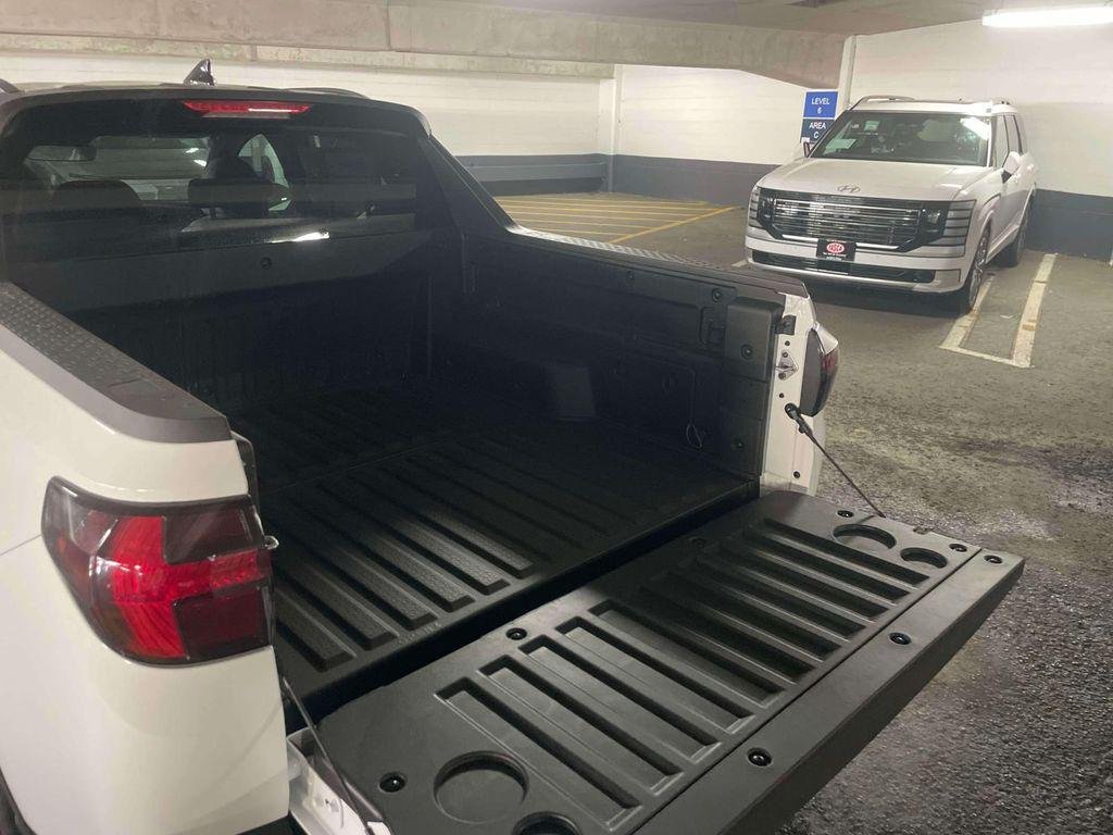 2026 Hyundai Santa Cruz SEL - Photo 13
