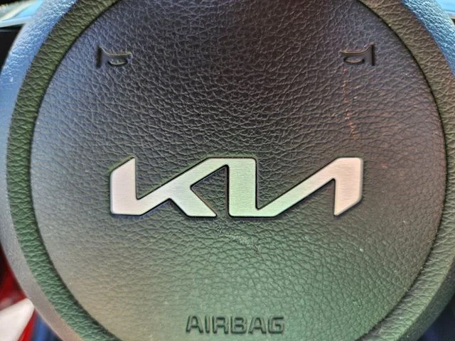Used 2023 Red Kia LXS image 30