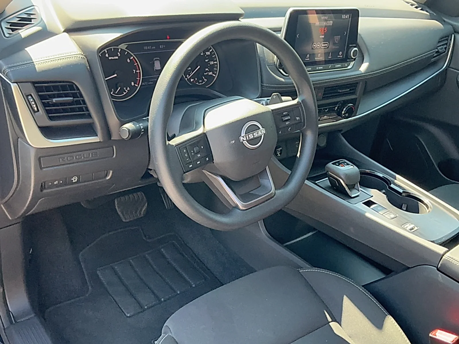 Used 2025 Super Black Nissan S FWD image 7