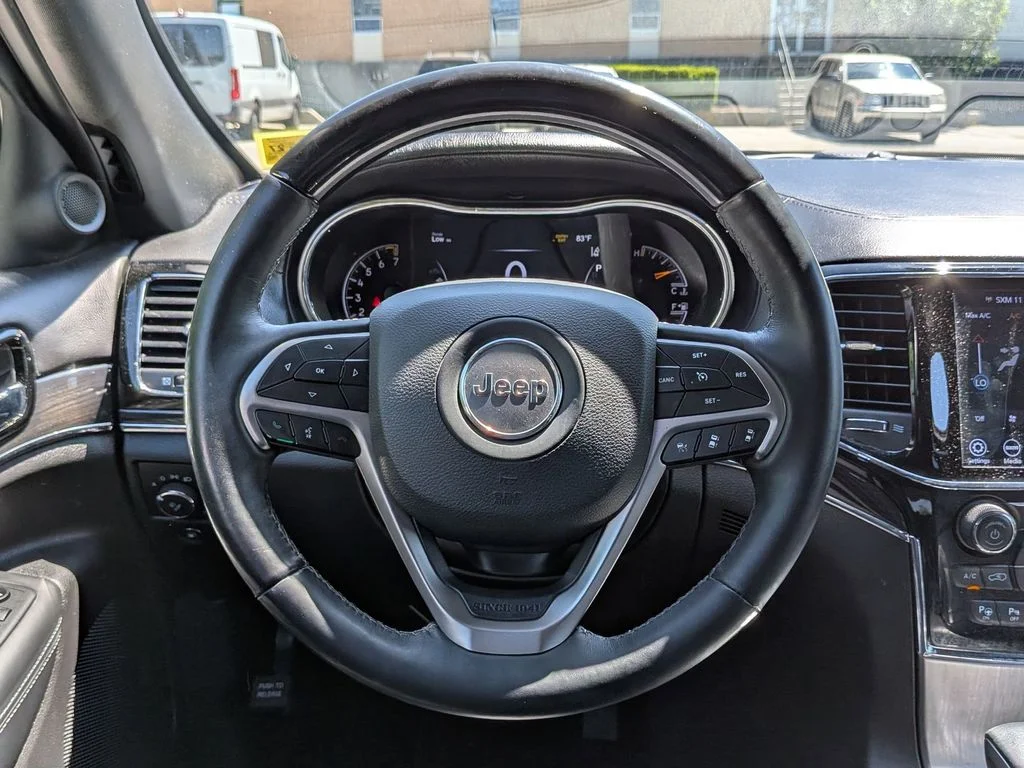 Used 2019 Blue Jeep Overland image 15