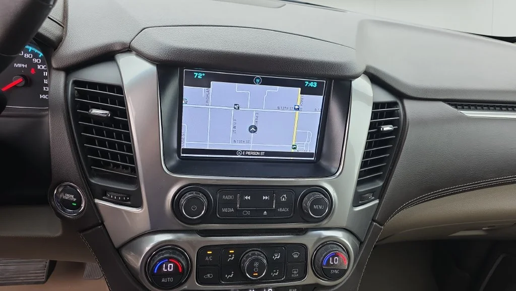 Used 2018 Gray Chevrolet Premier image 19