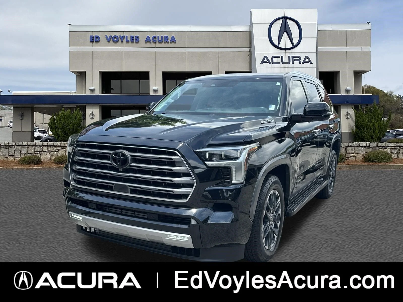 Used 2024 Midnight Black Metallic Toyota Limited image 1