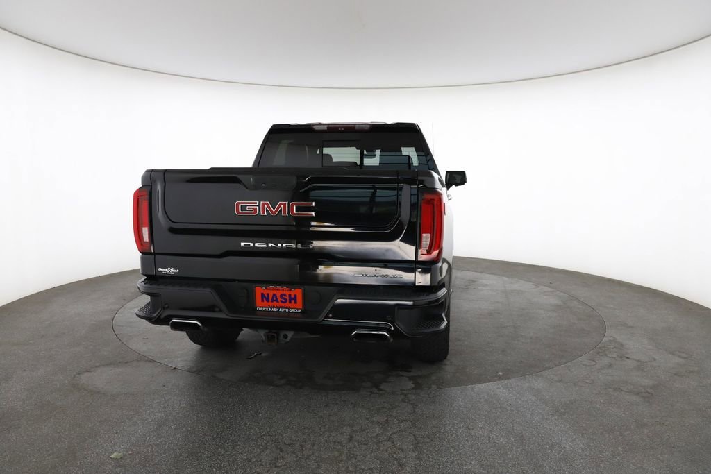 Used 2019 Black GMC Denali image 11