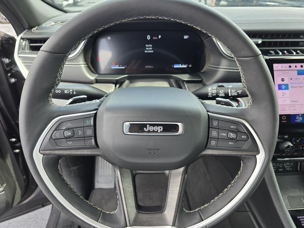 2025 Jeep Grand Cherokee Limited - Photo 13
