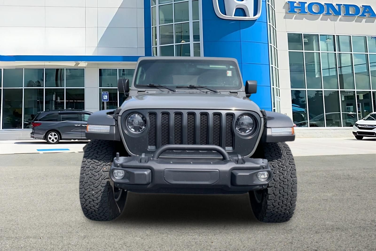 Used 2023 Gray Jeep High Tide image 6